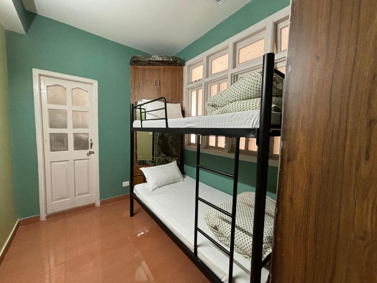 Zu-Zu Hostels 심라 외부 사진